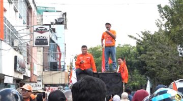 Peringatan May Day 2025, Partai Buruh Sumut Sampaikan Unjuk Rasa Ke Kantor Gubernur