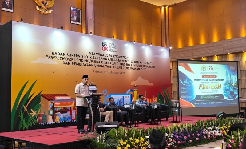 H.Kamrussamad menegaskan pentingnya penguatan tata kelola sektor jasa keuangan.(Foto:Ist/Detikupdate.com)