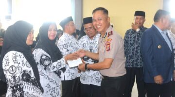Kapolres Aceh Tenggara diwakili oleh Wakapolres Bersama Forkopimda Hadiri Pelantikan Pengurus Cabang PGRI Periode 2024–2029