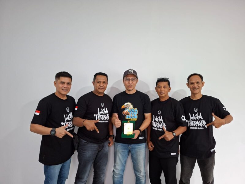 Gambar : Nomor 2 dari kiri  Dewan Pembina dan Penasihat PT. Nawaitu Talenta Nusantara, Kompol Bambang H. Tarigan, S.H., M.H bersamaDirektur Competition PT. NTN, M. Ridhwan, serta Direktur Finance, Business, and Marketing PT. NTN, Zul Iskandar.